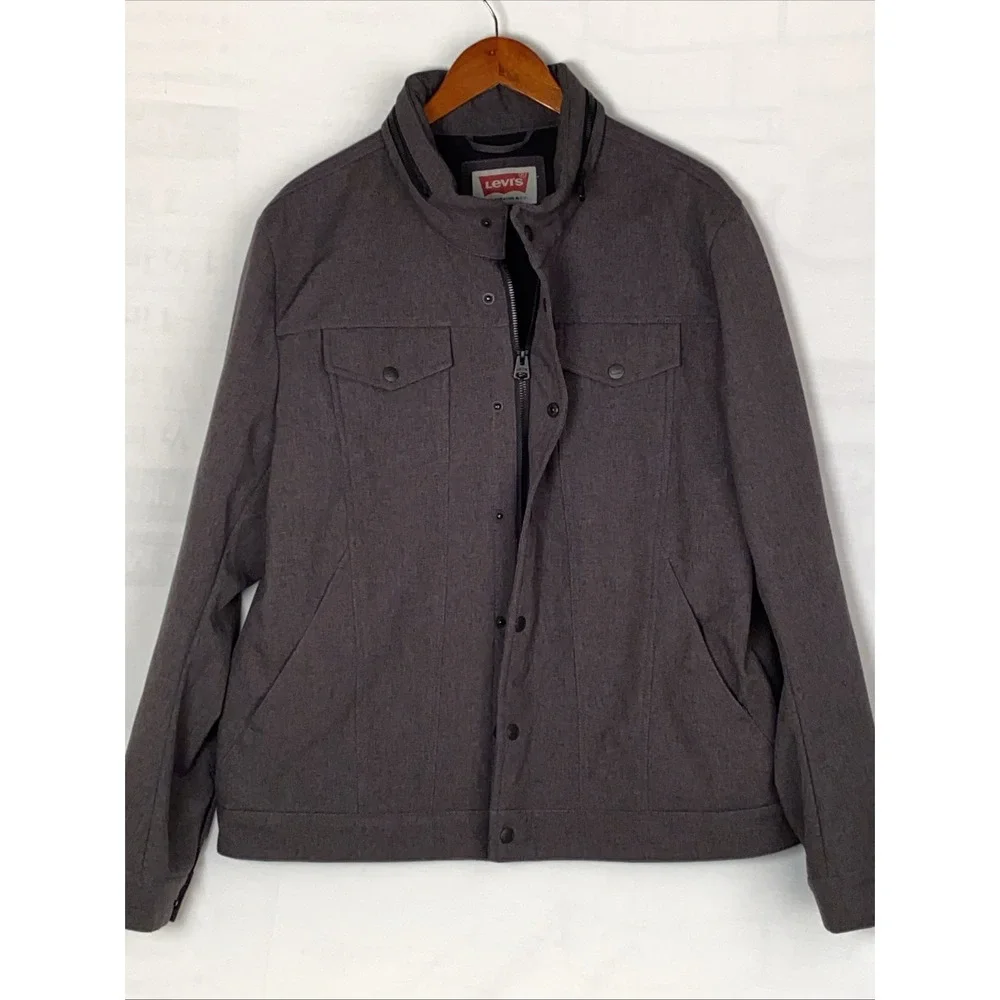 Levis levi mens